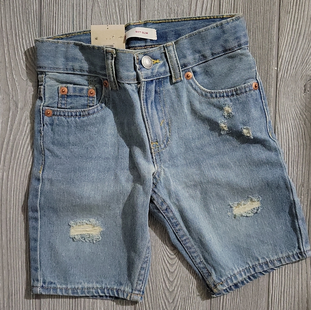 Boys Levi's 511 Denim shorts size 4